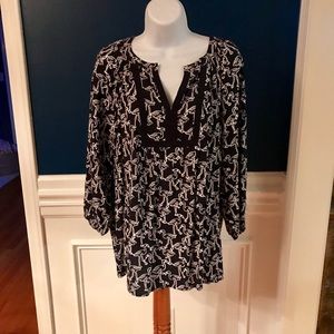 Crown & Ivy Pattered Navy Shirt Size Large